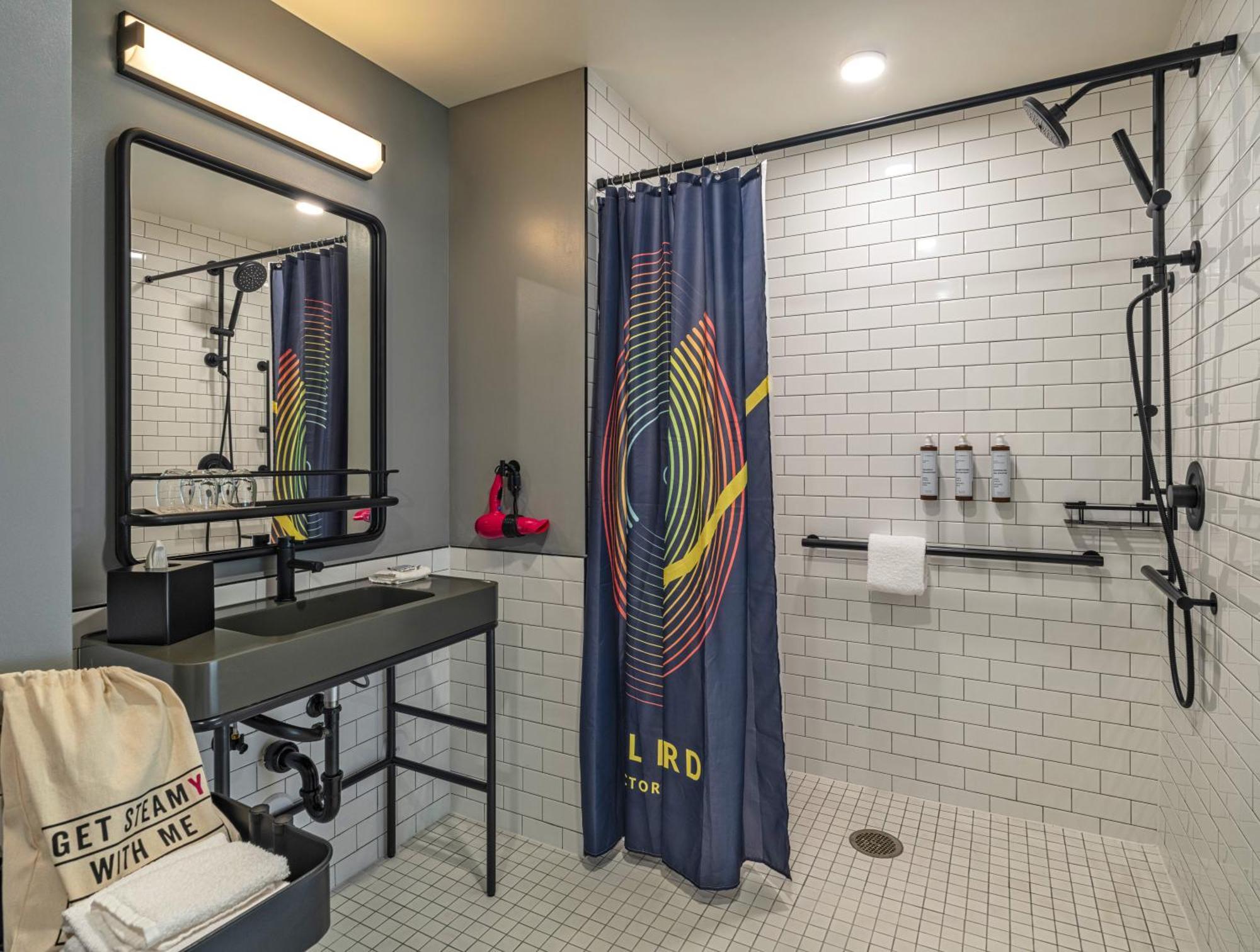 Hotel Moxy Downtown *